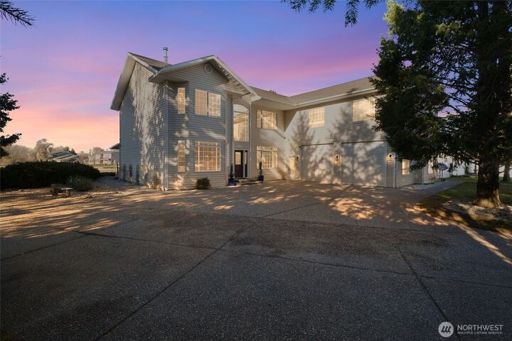 506 S Sandalwood Place  Moses Lake WA 98837 photo