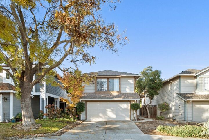 Property Photo:  915 Kara Way  CA 95008 