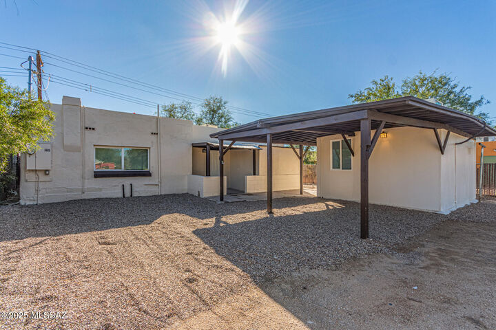 Property Photo:  231 W 26th Street  AZ 85713 