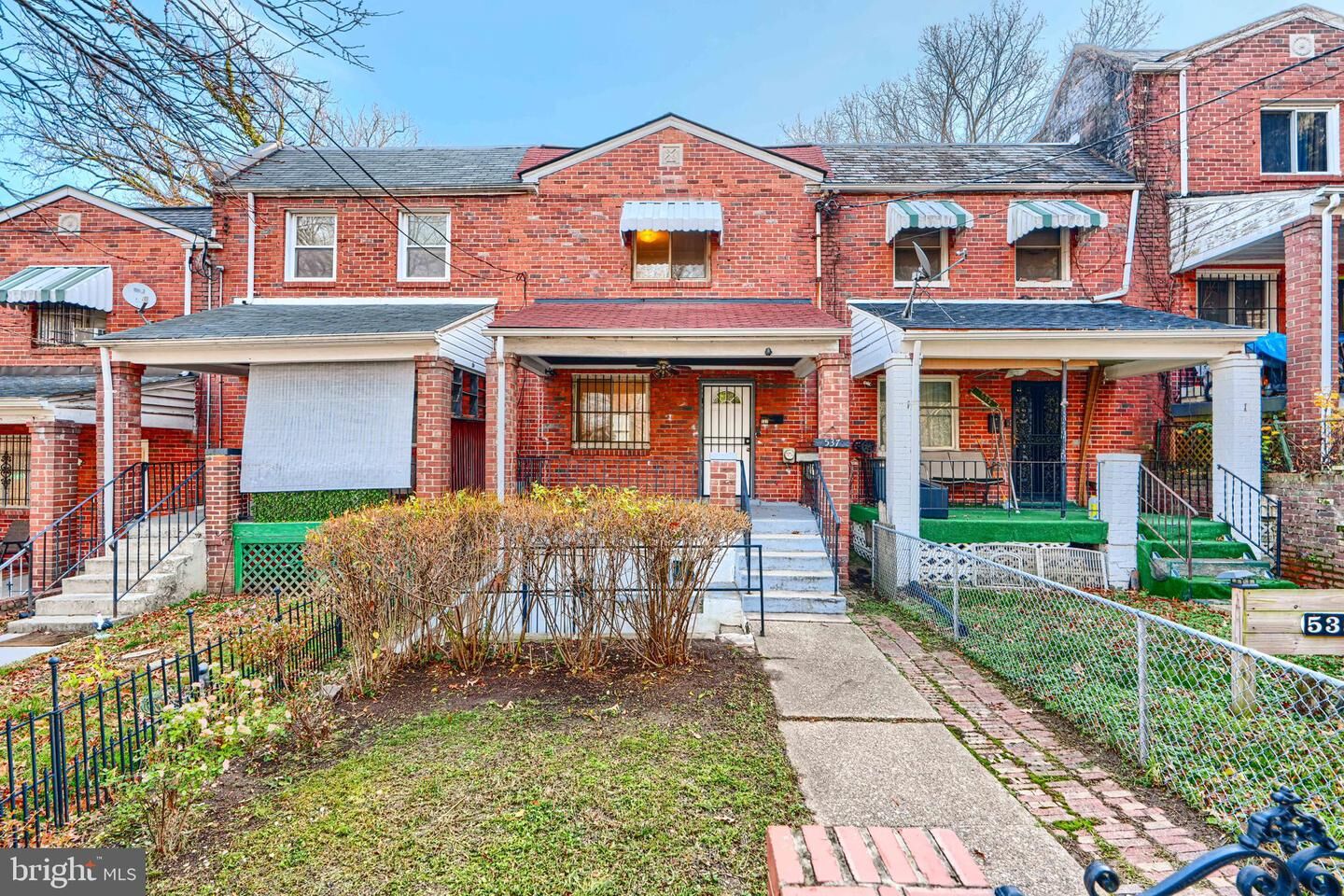 Property Photo:  537 42nd Street NE  DC 20019 