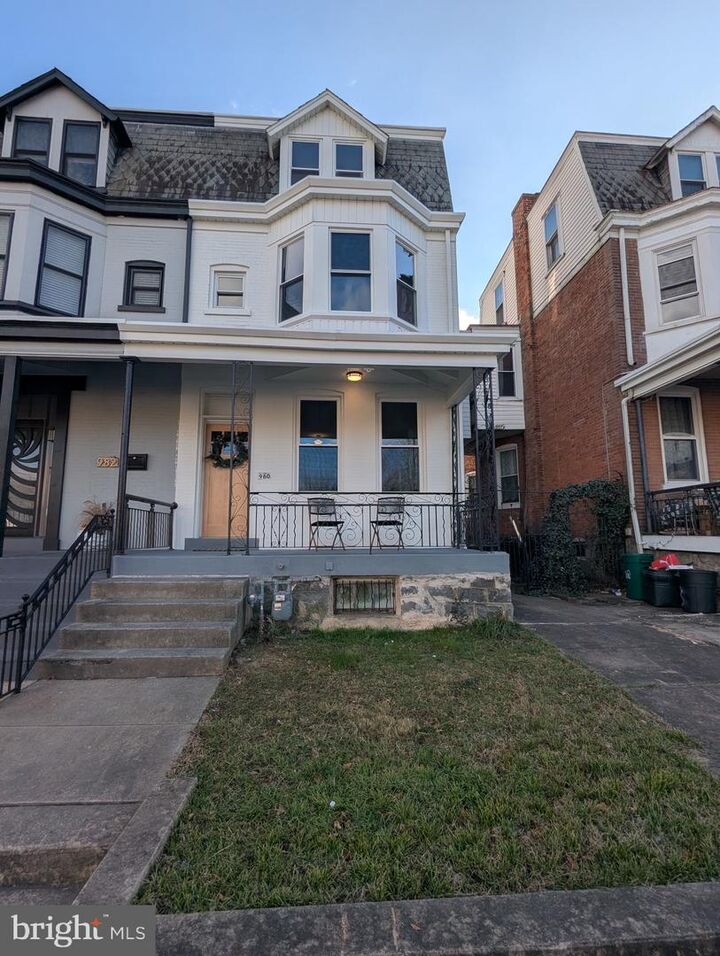 980 E Orange Street  Lancaster PA 17602 photo