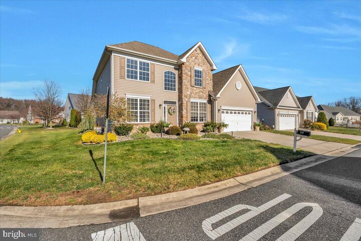 Property Photo: 701 Weatherby Drive NJ 08096