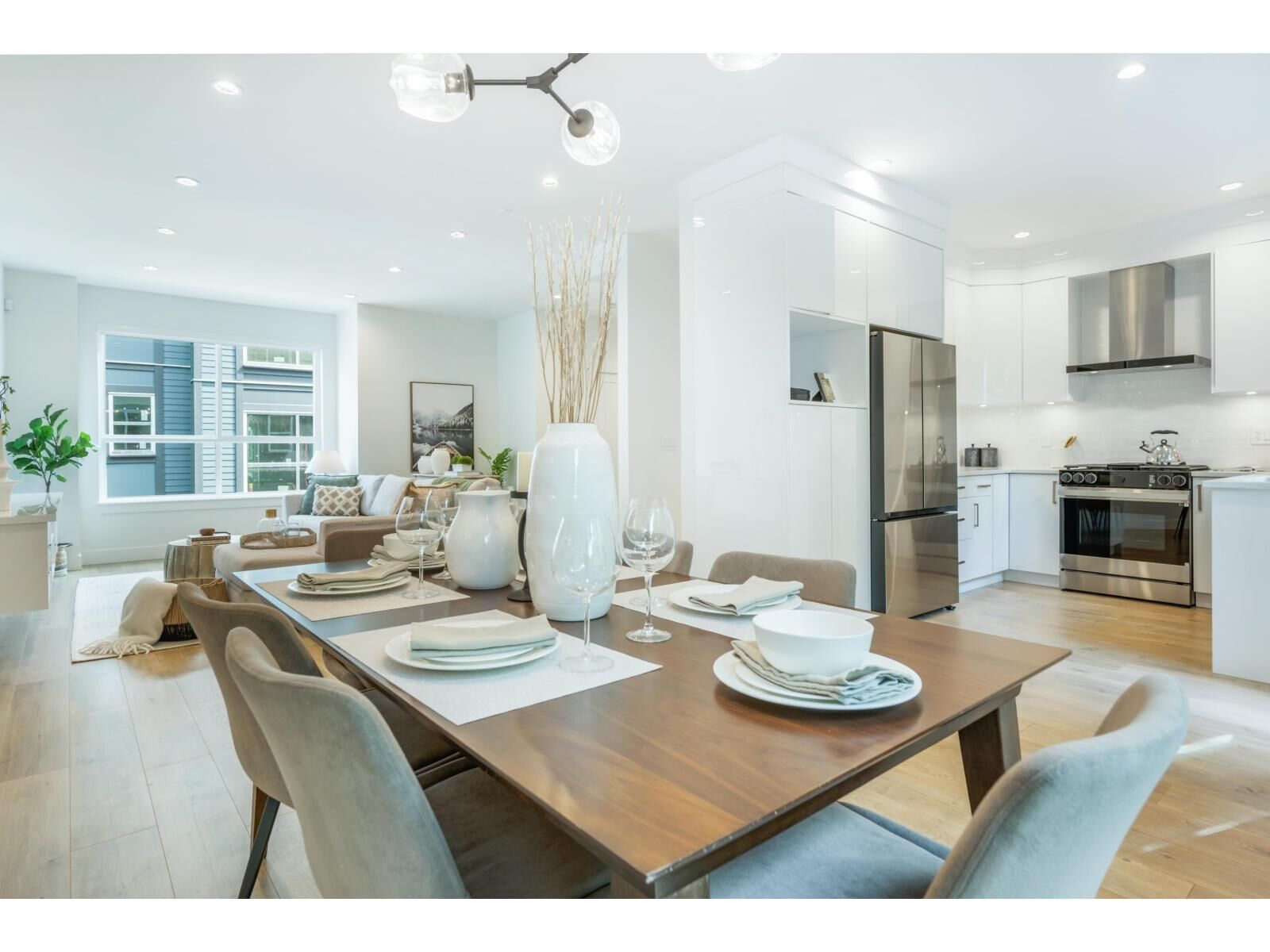 Property Photo: 6162 138 Street 34 BC V3X 0H9