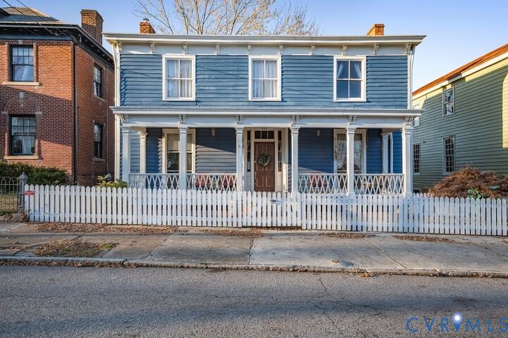 243 High Street  Petersburg VA 23803 photo