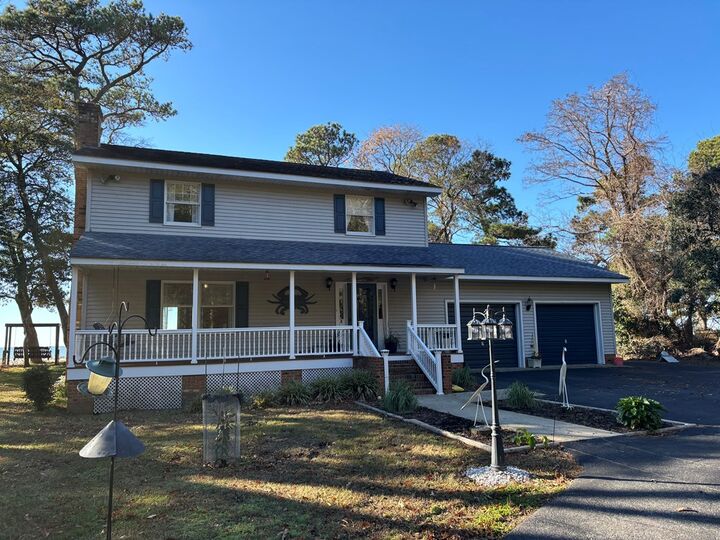 Property Photo: 11576 Heron Dr VA 23405