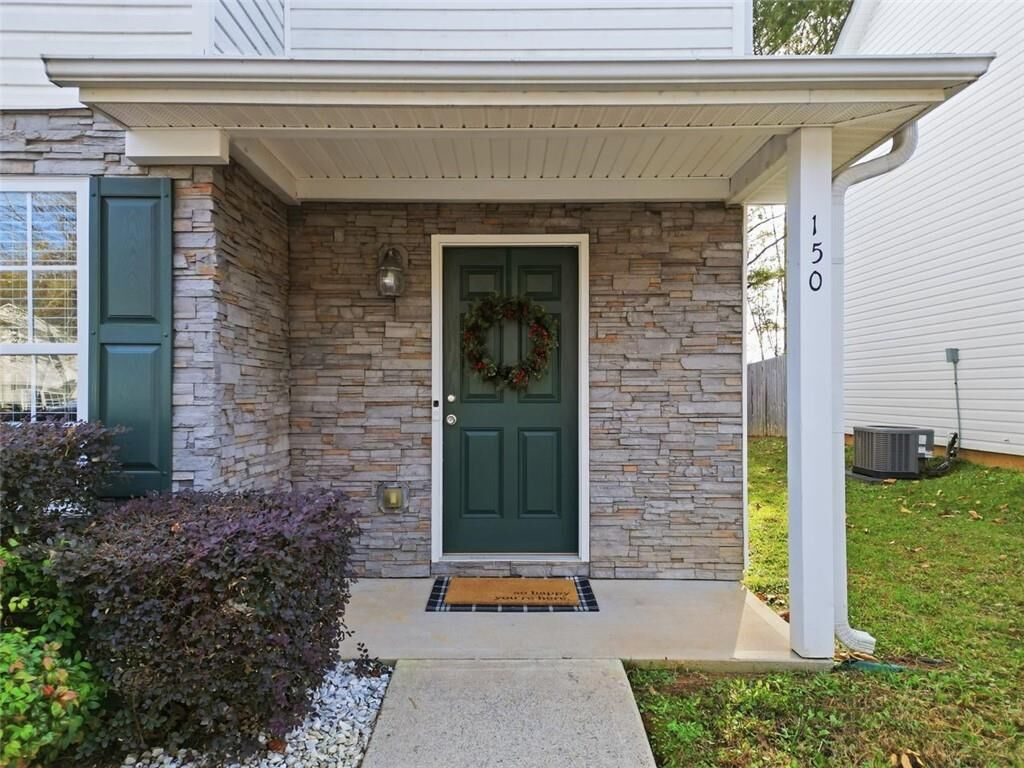 Property Photo: 150 Hiram Terrace GA 30141