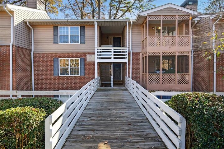 Property Photo:  263 Quail Run  GA 30076 