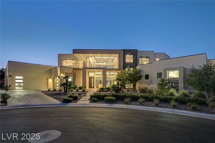 9780 Solar Avenue  Las Vegas NV 89149 photo