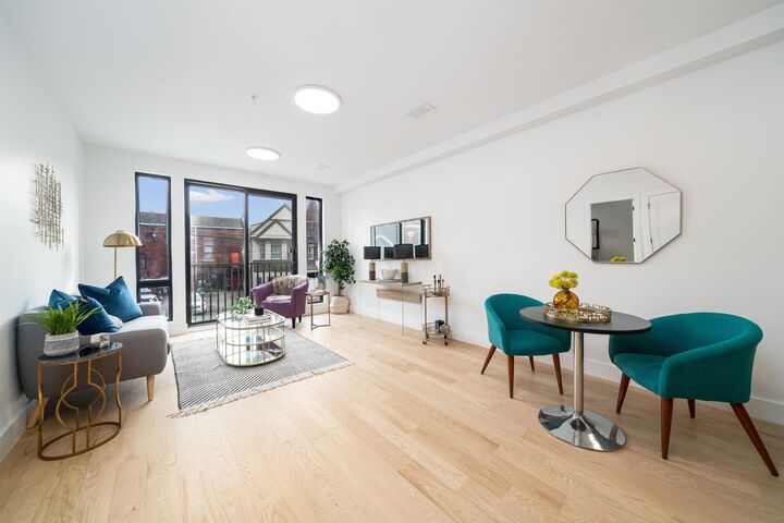 Property Photo:  10 Brinkerhoff St 203  NJ 07304 