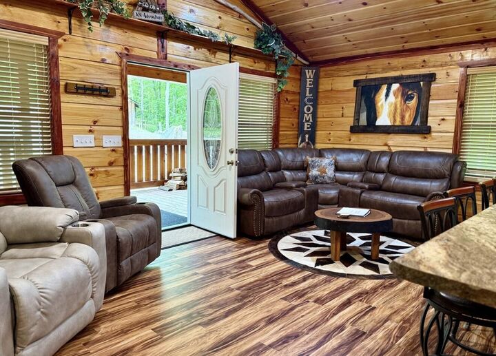 Property Photo:  301 Otter Creek Road  KY 42649 