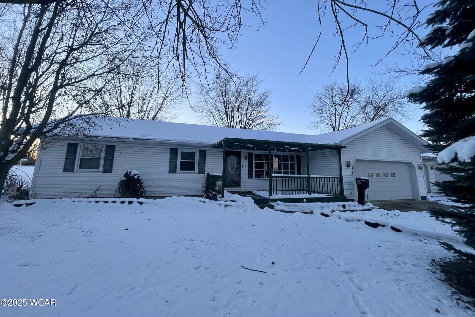 Property Photo:  109 Lark Lane  OH 43326 