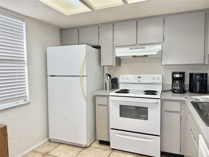 Property Photo: 5054 Terrace Club Lane 101 FL 33617