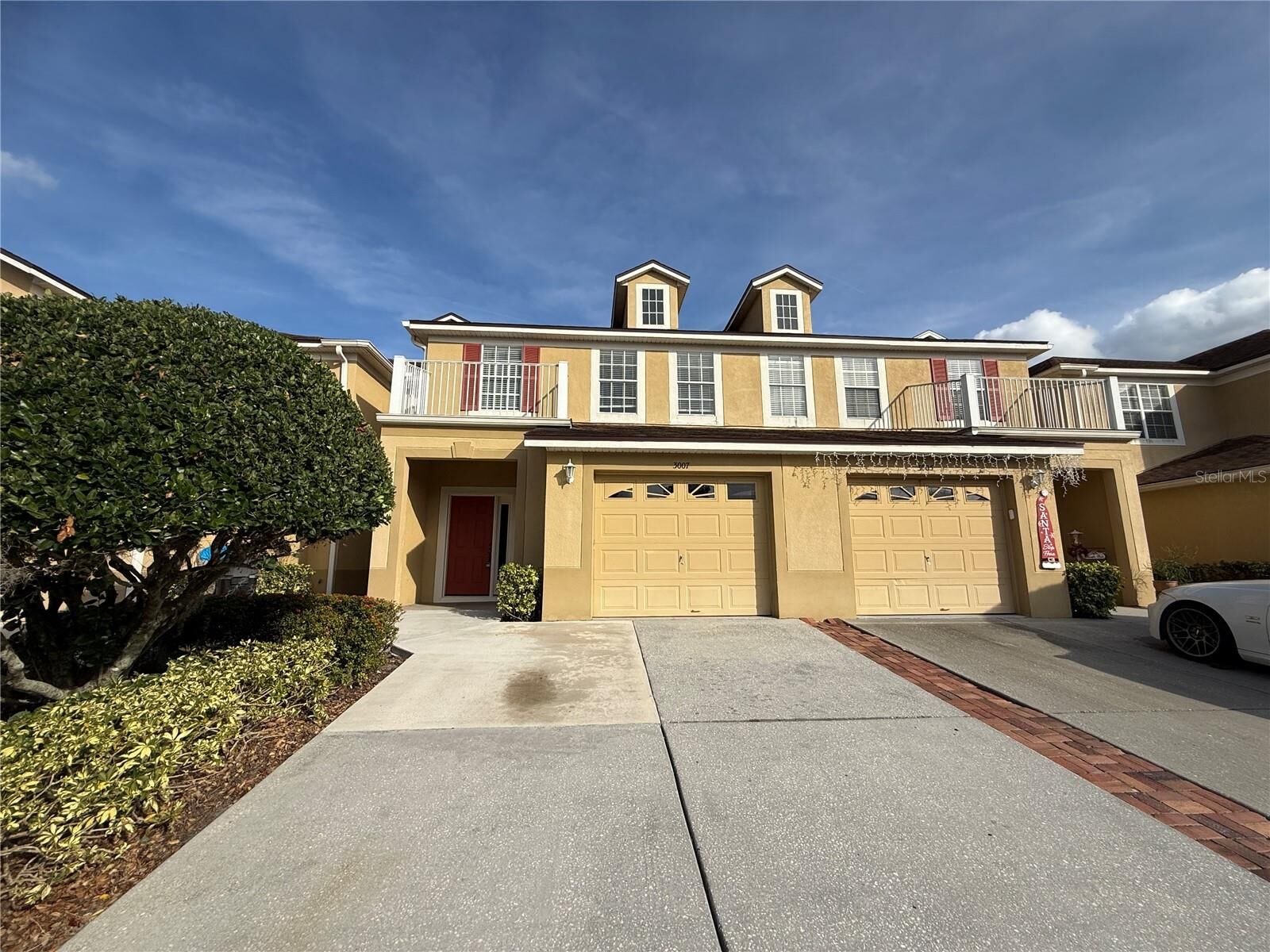 Property Photo:  3007 Langdon Lane N  FL 34741 