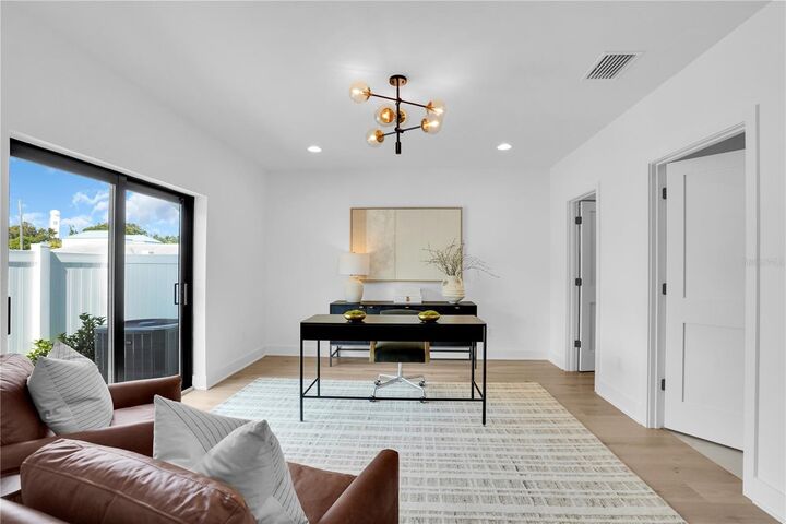 Property Photo:  3002 W Platt 9  FL 33609 