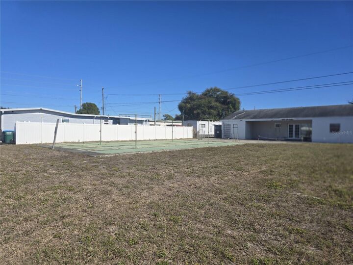Property Photo: 0 Yellow Pine St N FL 33709