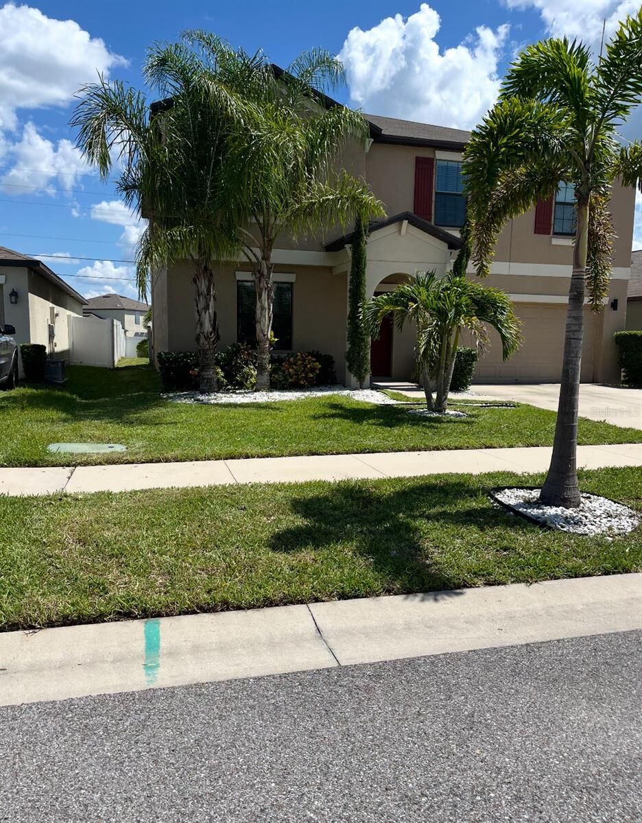 Property Photo:  10162 Carloway Hills Drive  FL 33598 
