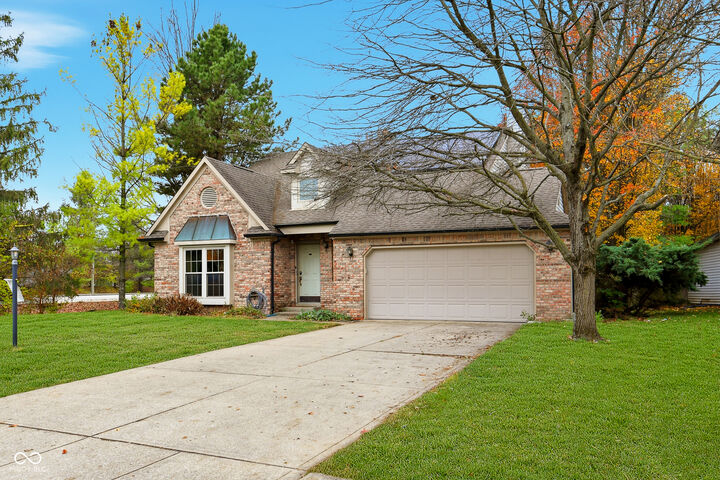 Property Photo: 5345 Old Barn Drive IN 46268