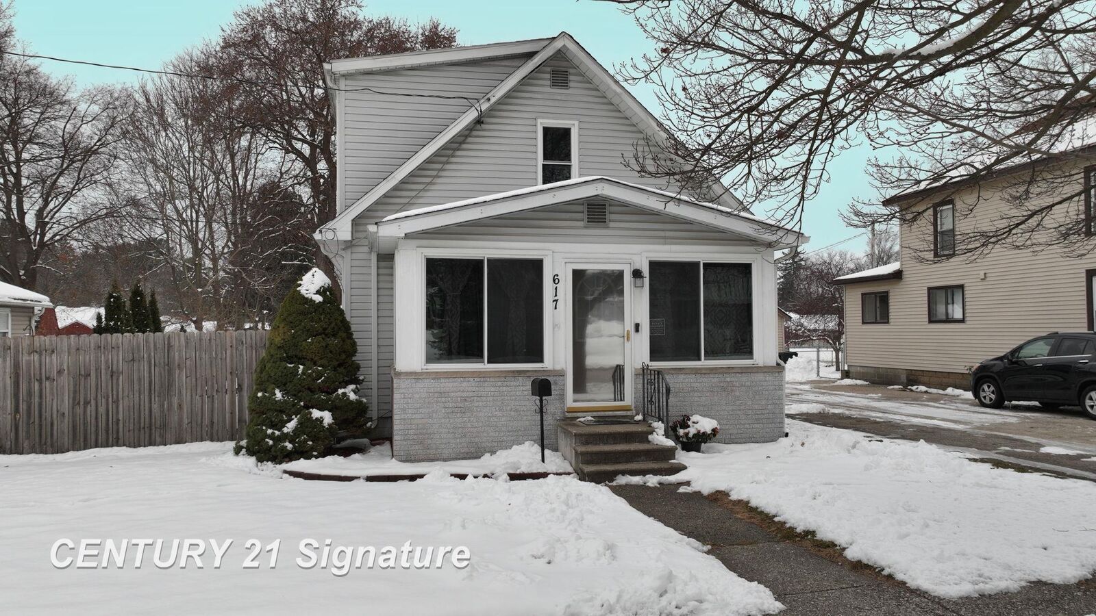 Property Photo: 617 Center Street MI 48420