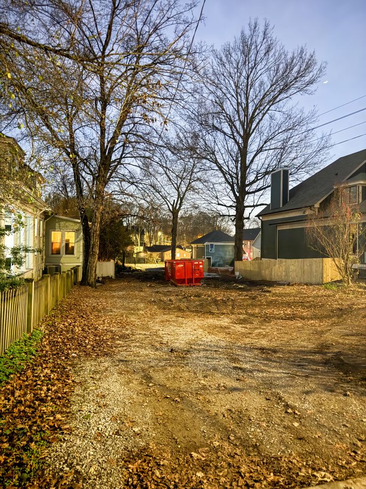 Property Photo: 1140 Cahal Ave TN 37206