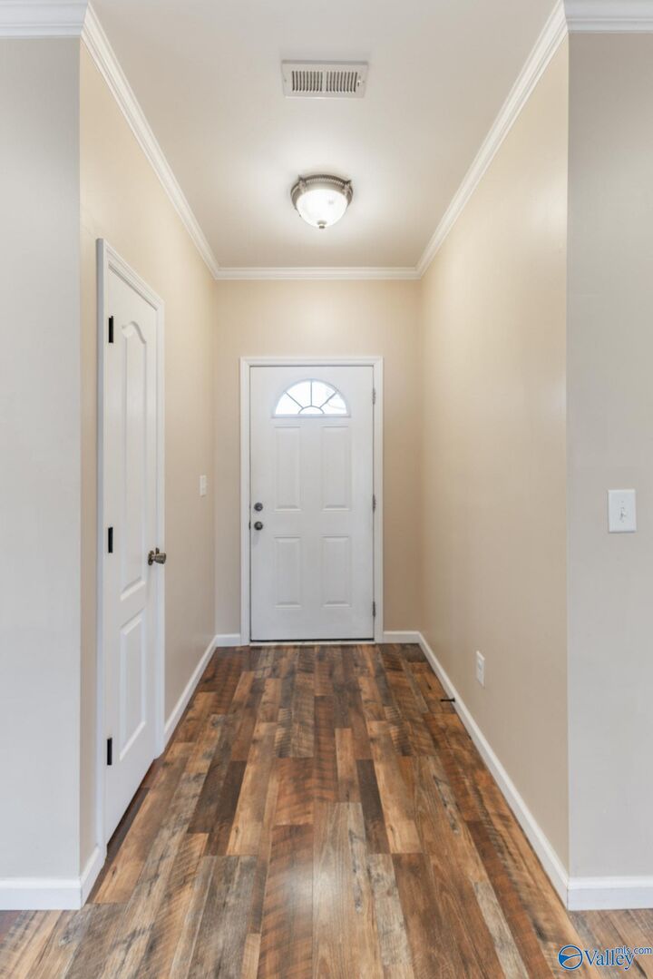 Property Photo: 217 Harlans Circle AL 35811