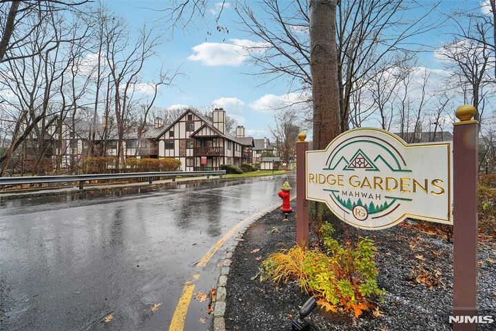 Property Photo:  3304 Whittier Court  NJ 07430 