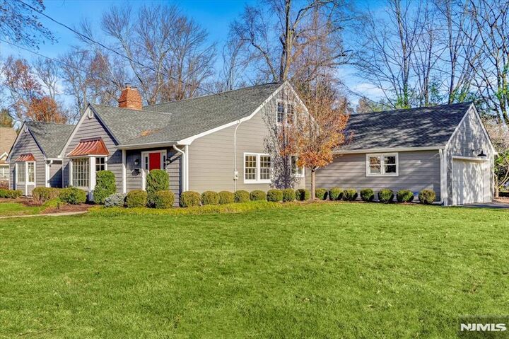 Property Photo: 632 Fairview Place NJ 07481