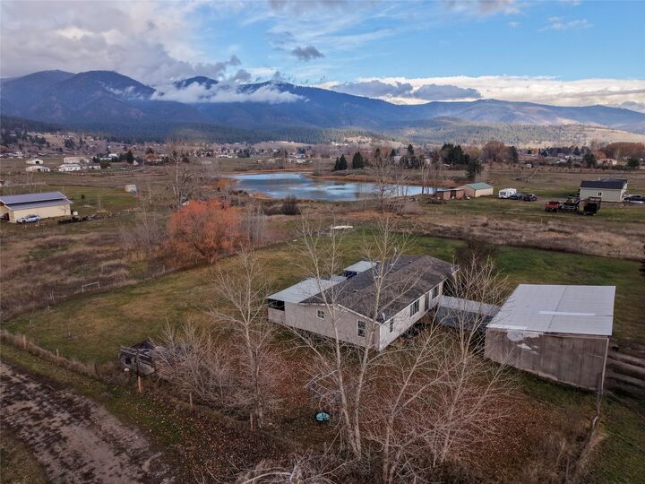 Property Photo:  19450 Walkabout Lane  MT 59834 