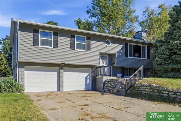 Property Photo:  8464 Orchard Avenue  NE 68127 