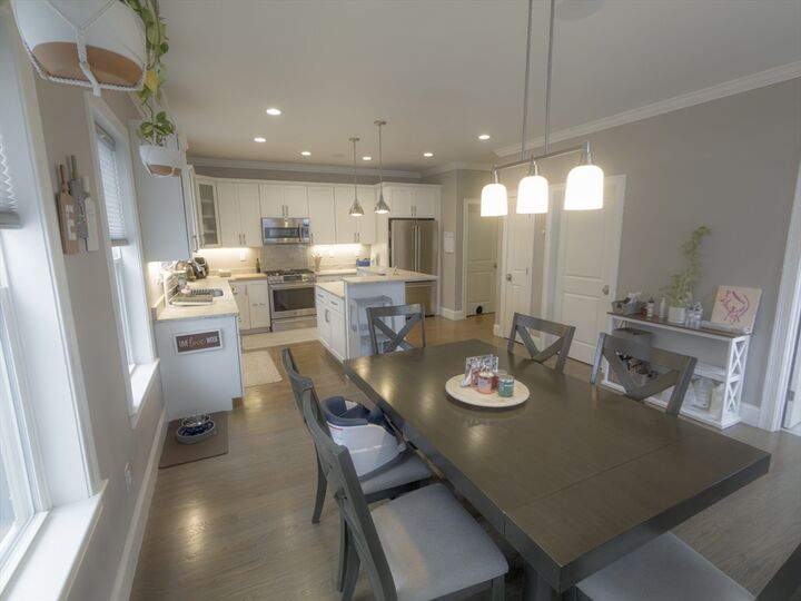 Property Photo:  71 Wyvern St. 71  MA 02131 