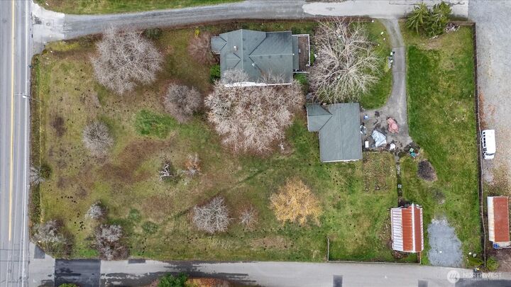 Property Photo:  11920  148th Avenue SE  WA 98059 