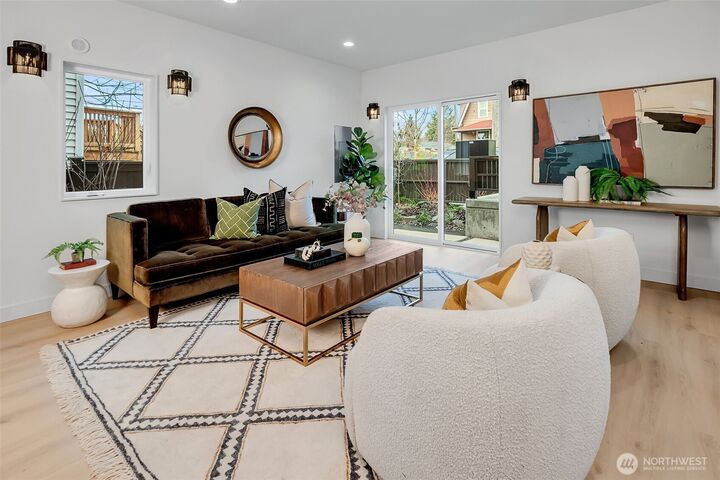 Property Photo:  4405 S Holly Street  WA 98118 