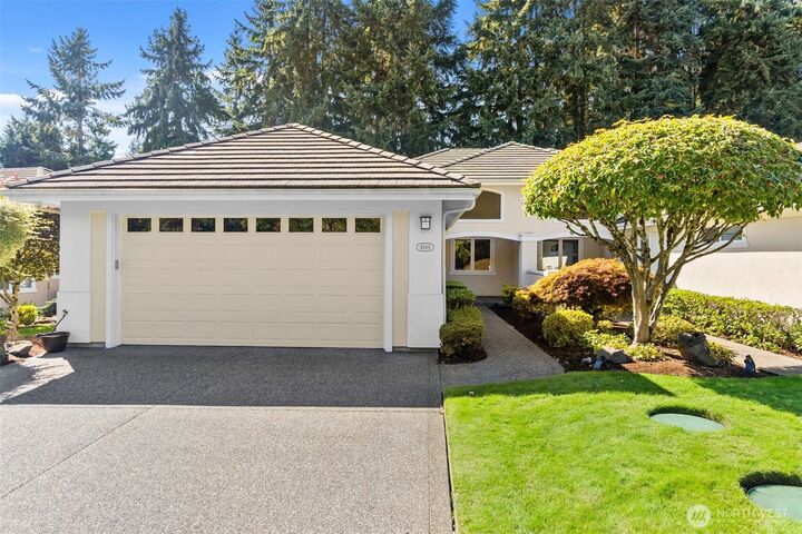 Property Photo:  6849  Fairway Lane SE  WA 98501 