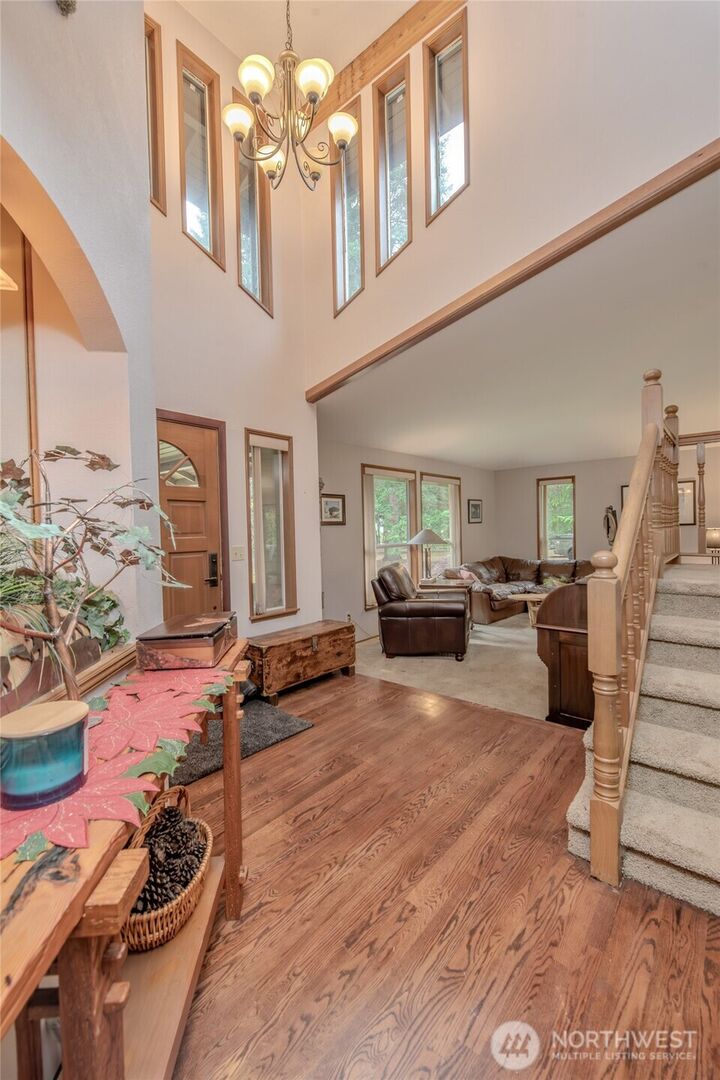 Property Photo: 19516 SE 324th Street WA 98042