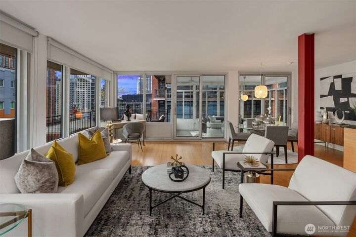 Property Photo: 1000 Union Street Ph-A WA 98101