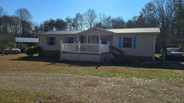 Property Photo:  459 Pope Road  TN 37327 