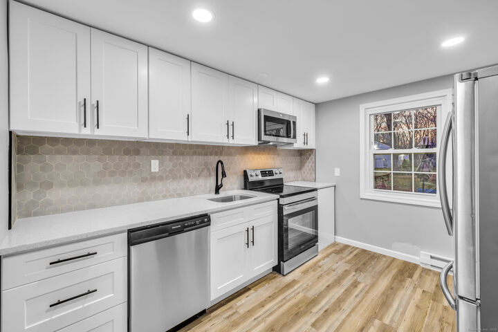 Property Photo: 120 Gallup Hill Road Apt 3C CT 06339