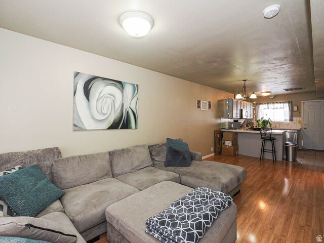 Property Photo: 475 N Redwood Rd 3 UT 84116