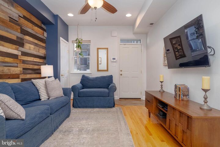 Property Photo: 318 S Duncan Street S MD 21231