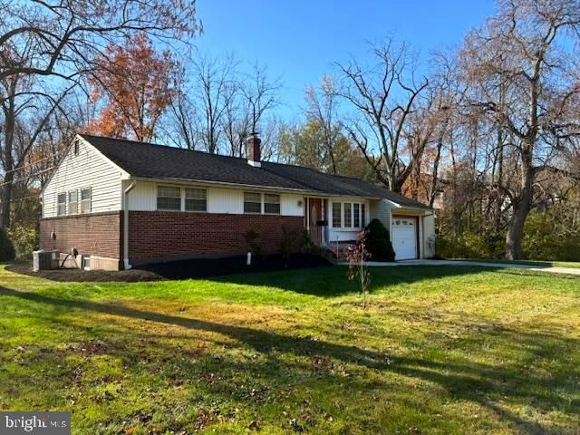 Property Photo: 816 Wilson Road DE 19803