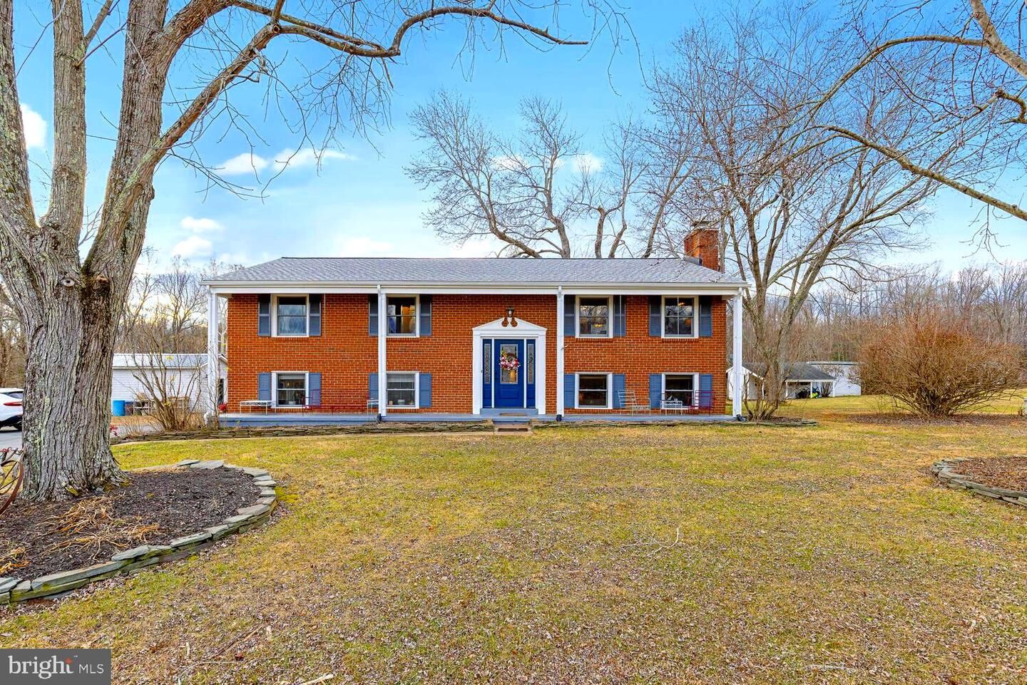 Property Photo: 1573 Garrisonville Road VA 22556