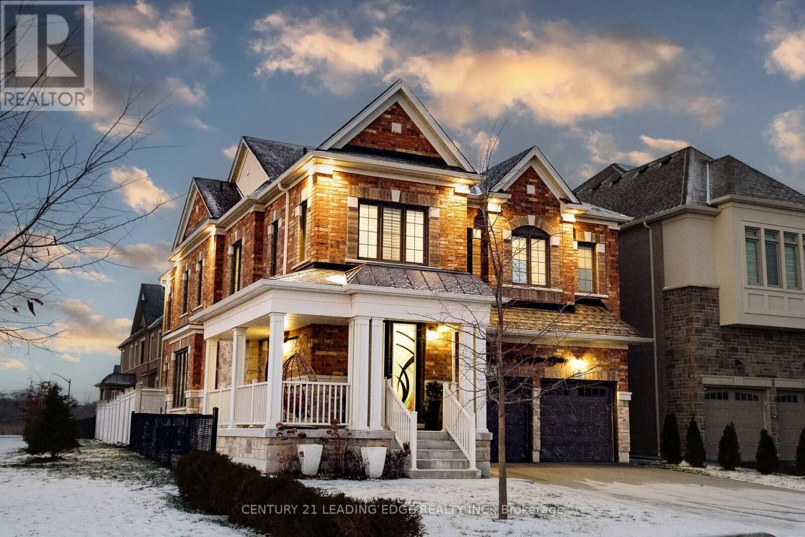 Property Photo:  34 Huggins Drive  ON L1P 0N4 