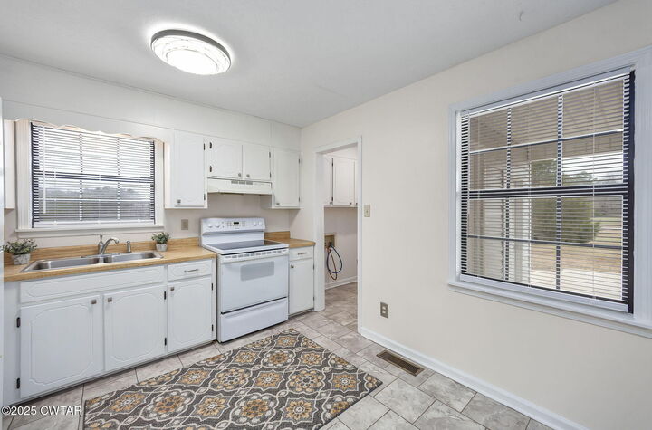 Property Photo: 21 Carol Road TN 38345