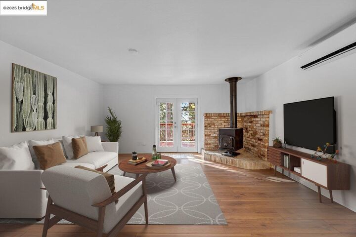 Property Photo: 19842 Wanita Ln CA 95383