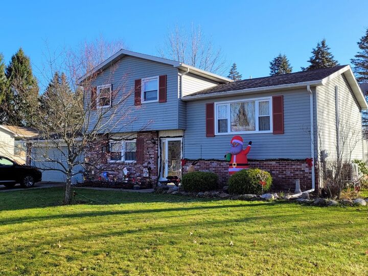 Property Photo:  5489 Harold Drive  PA 16412 