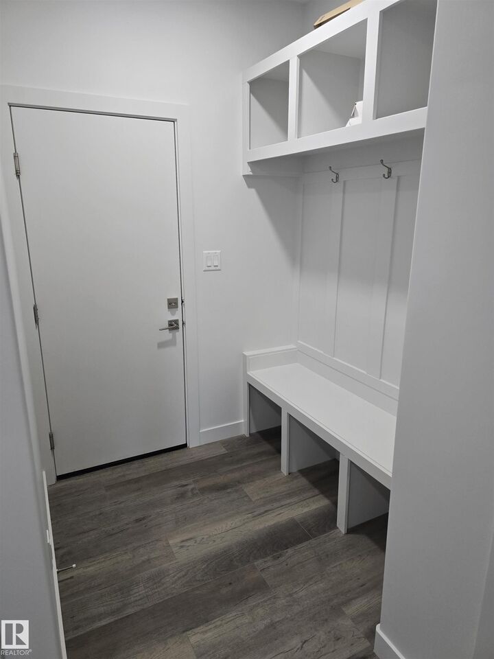 Photo de la propriété:  2025 164 Street SW  AB T6W 5J9 