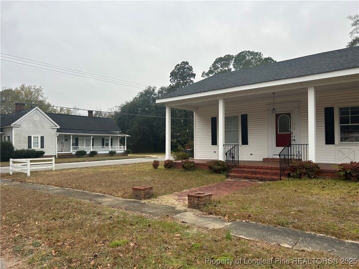 Property Photo: 310 Floyd St Street NC 28340