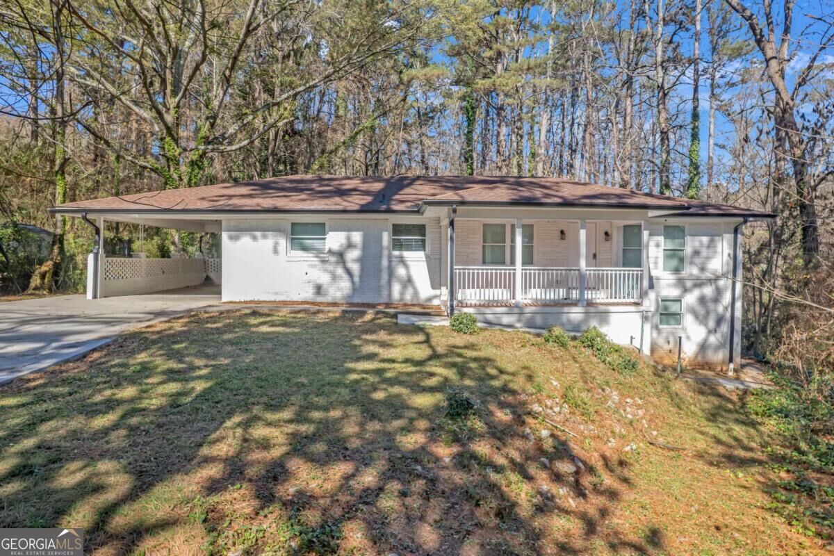Property Photo:  344 E Rhinehill Road SE  GA 30315 