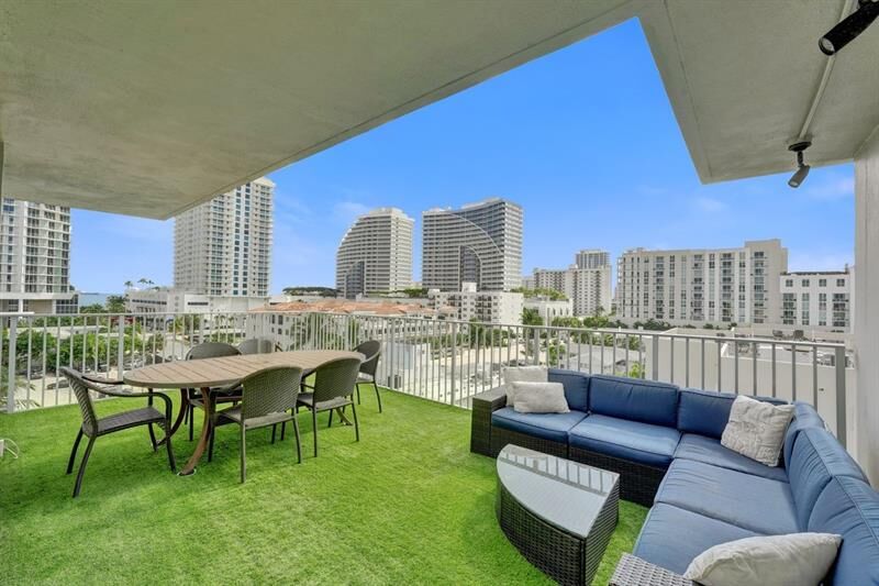 Property Photo:  524 Orton Ave 702  FL 33304 