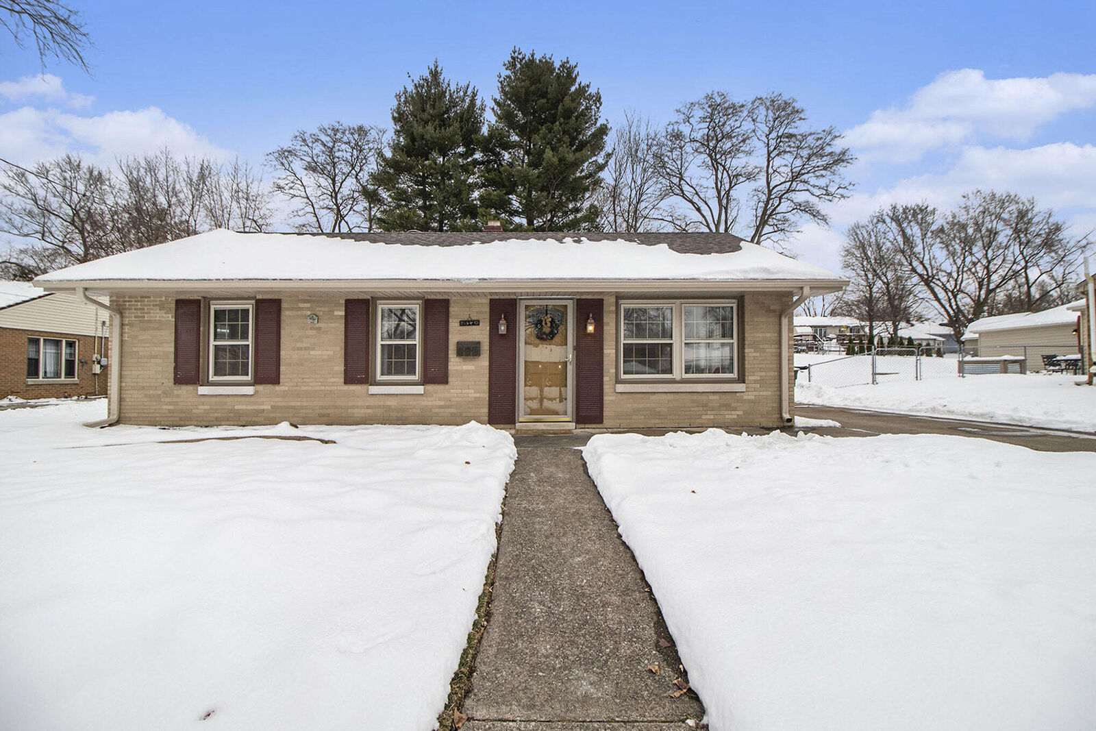 Property Photo: 812 George Street IN 46385