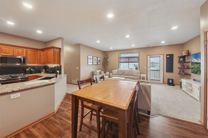 Property Photo:  524 Carrie Lane  IA 50009 